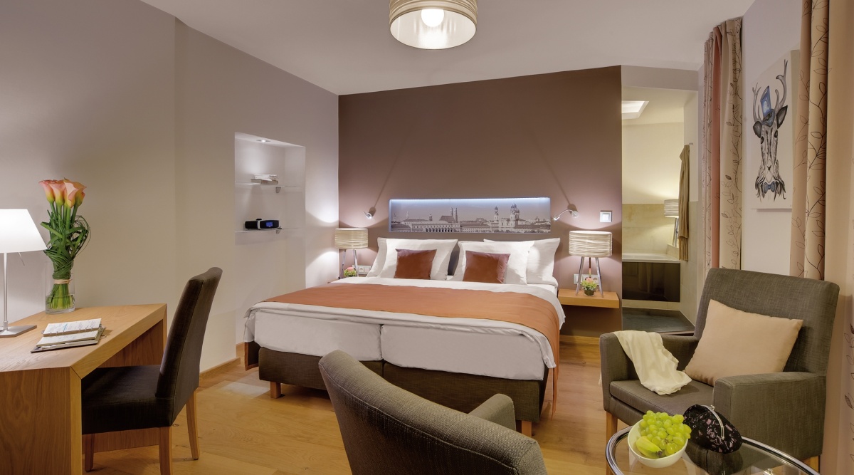 Alpen Hotel München