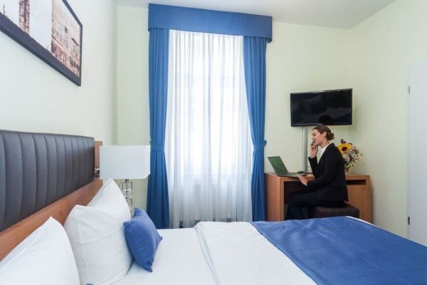 Hotel Expo Frankfurt City Centre