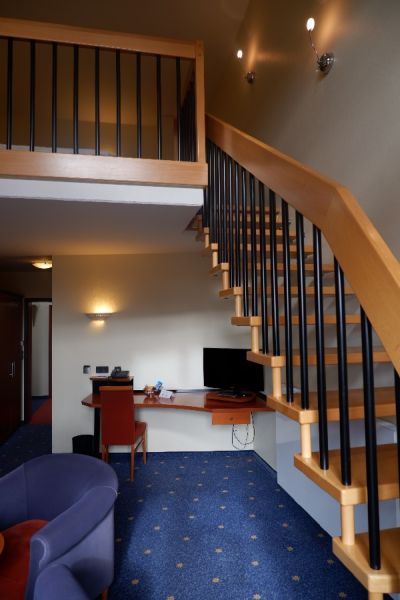 Allee Parkhotel Maximilian