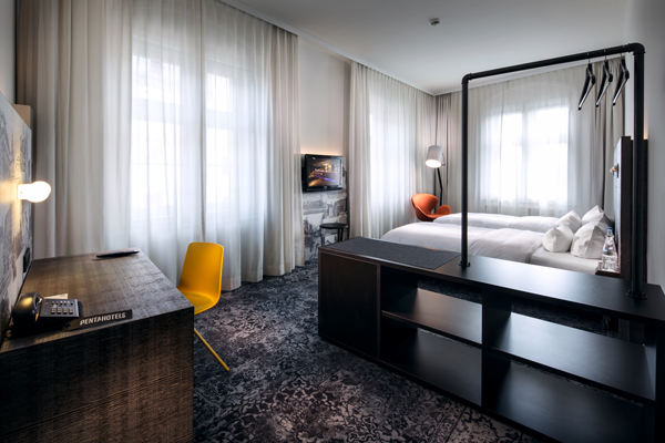 pentahotel 
